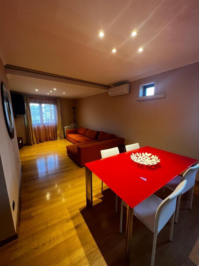 陶尔米纳Dream House公寓 外观 照片